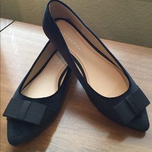 METAPHOR “BOW” FLAT